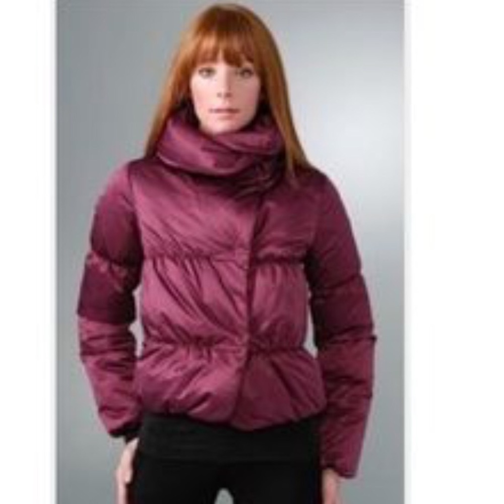 Theory down short puffer coat size:p